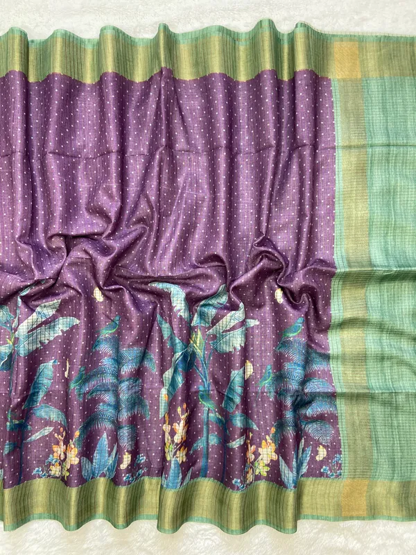 Jisha_Green_–_Checks_Design_Aesthetic_Edit_for_You_|_Soft_Tussar_Silk_Saree_with_Digital_Print,_Checks_Design_Saree_&_Digital_Print_Blouse