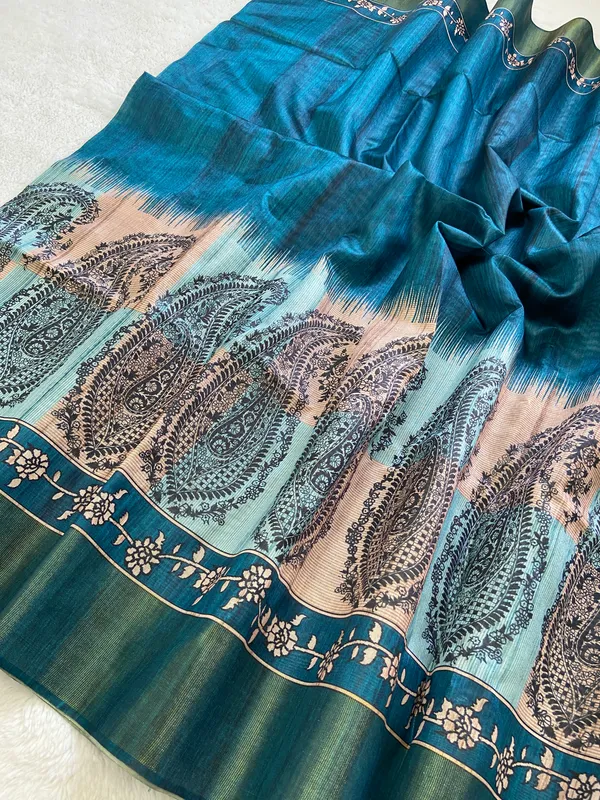Falak_Rama_Green_–_Skyward_Navratri_Special_|_Soft_Tussar_Silk_Saree_with_Print,_Border_&_Contrast_Print_Blouse_with_Tassels