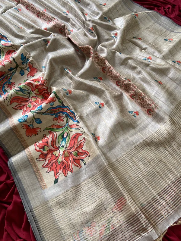 Soft_Semi_Tussar_Silk_sarees_with_Beautiful_Digital_Print_With_Attractive_Border_And_Contrast_Print_Blouse_With_Tassels