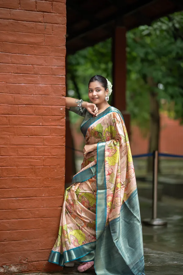 Vedanshi_Rama_Green_–_Navratri_Special_|_Premium_Tussar_Silk_Saree_with_Digital_Print,_Rich_Zari_Pallu_&_Zari_Weaving_Border_&_Contrast_Print_Blouse