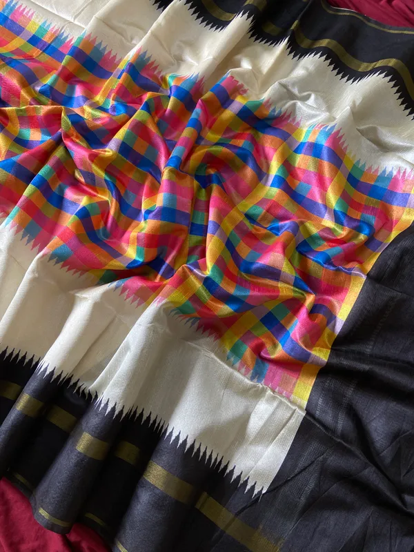 Soft_Tussar_Silk_sarees_with_Beautiful_Digital_Print_With_Attractive_Border_And_Contrast_Print_Blouse_With_Tassels