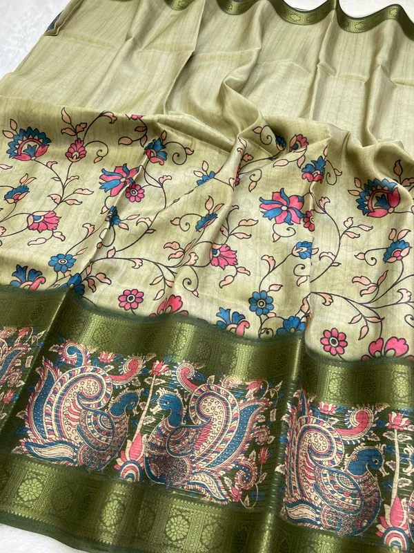 Soft_Maheshwari_Tissue_Silk_sarees_with_Beautiful_Digital_Print_With_Attractive_Border_&_Rich_Pallu_With_Sequence_And_Contrast_Print_Blouse_With_Tassels