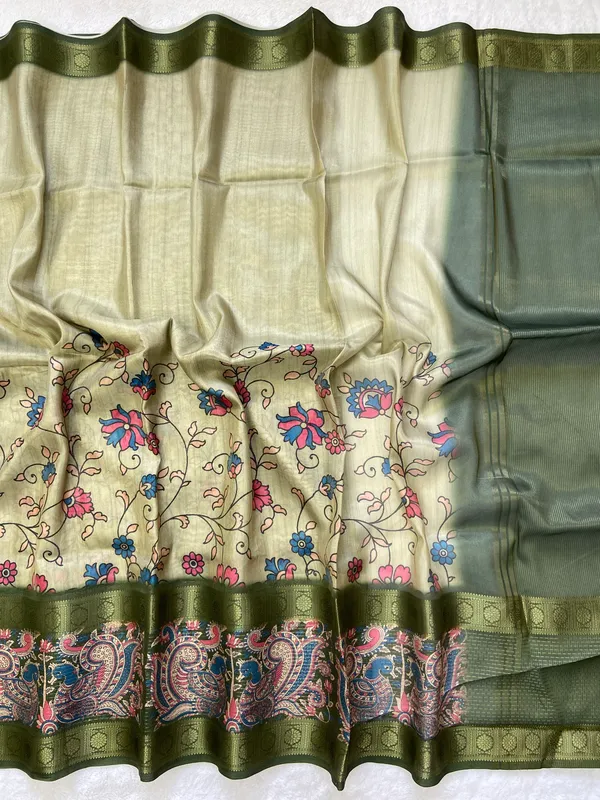 Soft_Maheshwari_Tissue_Silk_sarees_with_Beautiful_Digital_Print_With_Attractive_Border_&_Rich_Pallu_With_Sequence_And_Contrast_Print_Blouse_With_Tassels