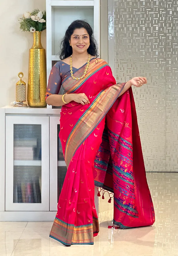 Premium_Soft_Paithani_Silk_sarees_With_Beautiful_Weaving_Pattern_With_Attractive_Rich_Pallu_And_Border_And_Weaving_Blouse_With_Tassels