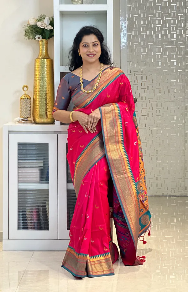 Premium_Soft_Paithani_Silk_sarees_With_Beautiful_Weaving_Pattern_With_Attractive_Rich_Pallu_And_Border_And_Weaving_Blouse_With_Tassels