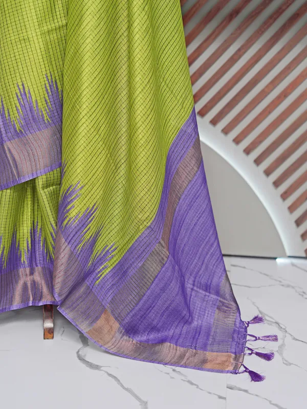 Soft_Tussar_Silk_sarees_with_Beautiful_Digital_Print_With_Attractive_Checks_Design_Saree_And_Digital_Print_Blouse_With_Tassels