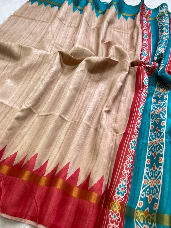 Soft_Tussar_Silk_sarees_with_Beautiful_Print_With_Attractive_Border_And_Contrast_Print_Blouse_With_Tassels