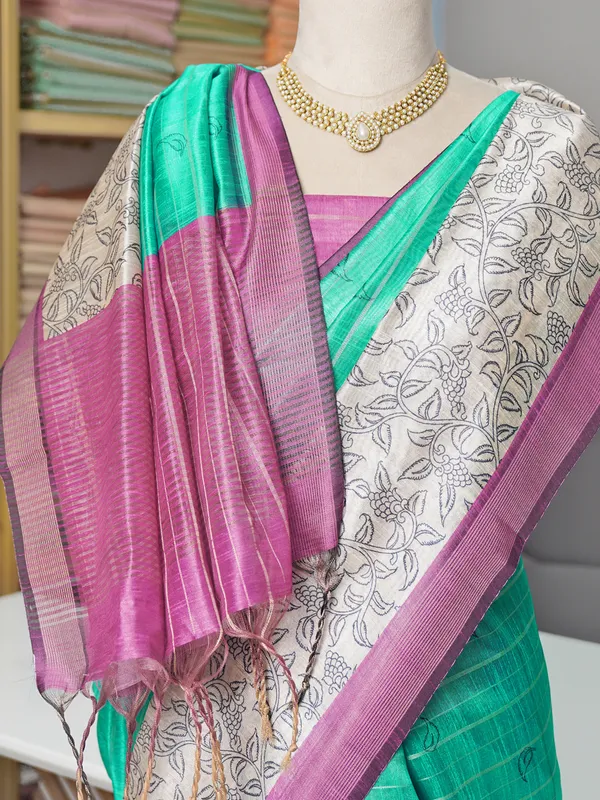 Soft_Semi_Tussar_Silk_sarees_with_Beautiful_Digital_Print_With_Attractive_Border_And_Contrast_Print_Blouse_With_Tassels