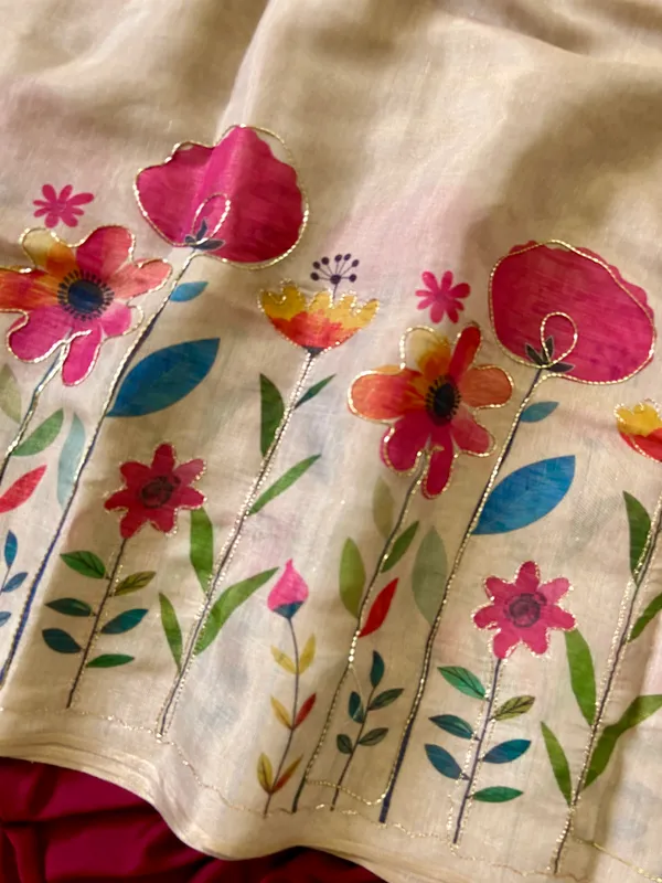 Soft_Tissue_Silk_sarees_with_Beautiful_Digital_Print_With_Attractive_Handwork_&_Aari_Work_Rich_Pallu_And_Running_Blouse_With_Tassels