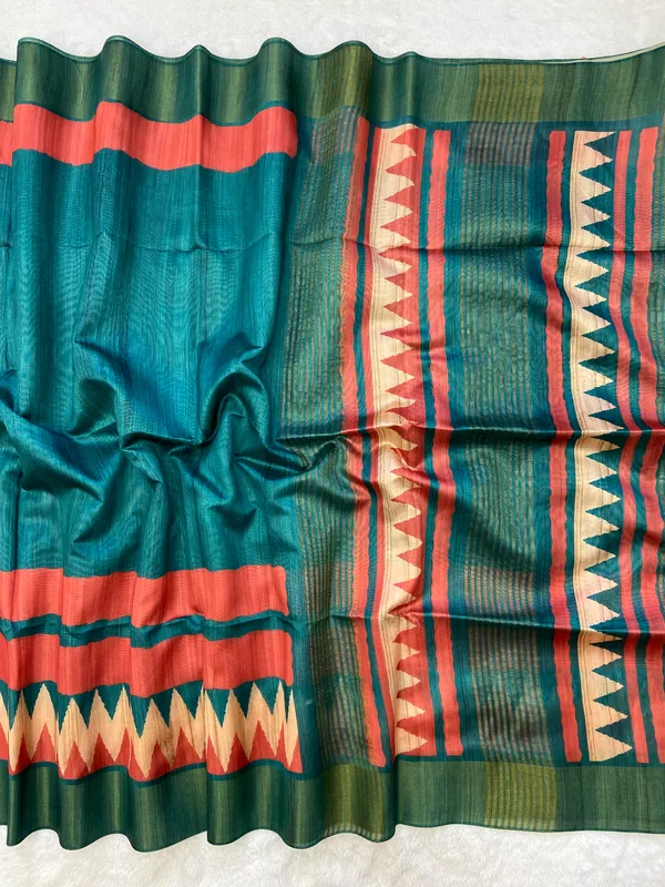 Libni_Rama_Green_–_Navratri_Special_|_Soft_Tussar_Silk_Saree_with_Print,_Border_&_Contrast_Print_Blouse_with_Tassels