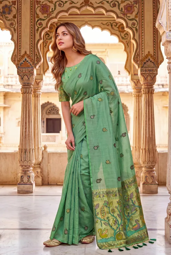 Swan_Green_–_Swan_Motif_Wedding_Special_|_Premium_Soft_Muga_Cotton_Paithani_Saree_with_Weaving_Design_Featuring_Jungle_Theme_&_Swan_Motifs_Pallu