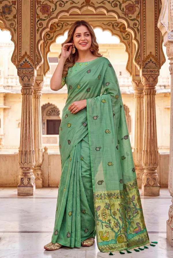 Swan_Green_–_Swan_Motif_Wedding_Special_|_Premium_Soft_Muga_Cotton_Paithani_Saree_with_Weaving_Design_Featuring_Jungle_Theme_&_Swan_Motifs_Pallu