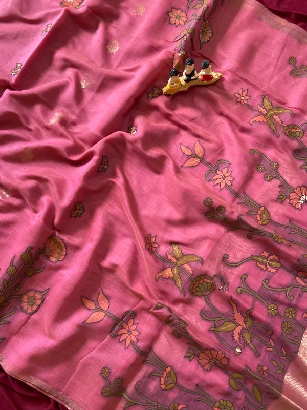 Amrusha_Pink_–_Floral_Pallu_Wedding_Special_|_Premium_Soft_Muga_Cotton_Saree_with_Colourful_Resham_Weaving_Flower_Design_Pallu