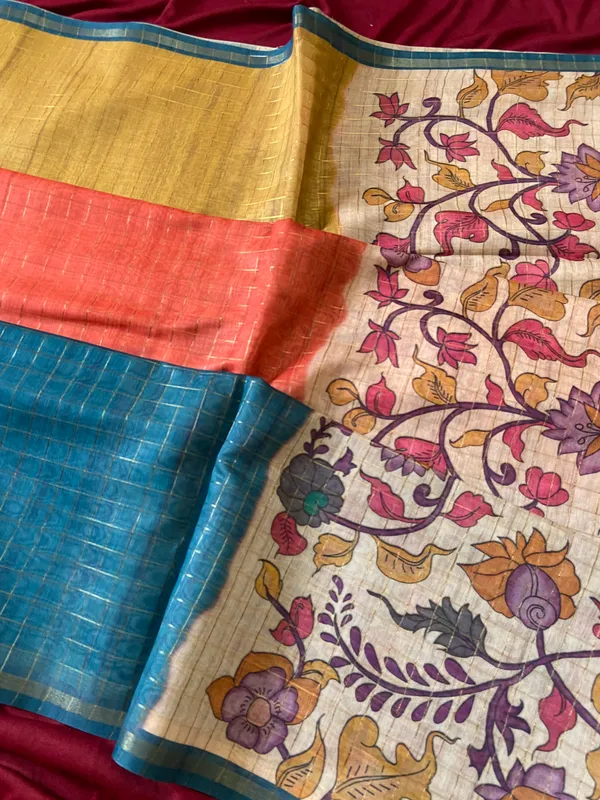 Soft_Semi_Tussar_Silk_sarees_with_Beautiful_Digital_Print_With_Attractive_Border_And_Contrast_Print_Blouse_With_Tassels