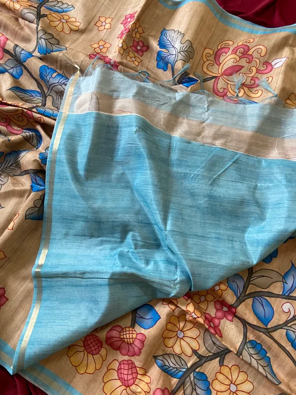 Soft_Tussar_Silk_sarees_with_Beautiful_Digital_Print_With_Attractive_Border_And_Contrast_Print_Blouse_With_Tassels