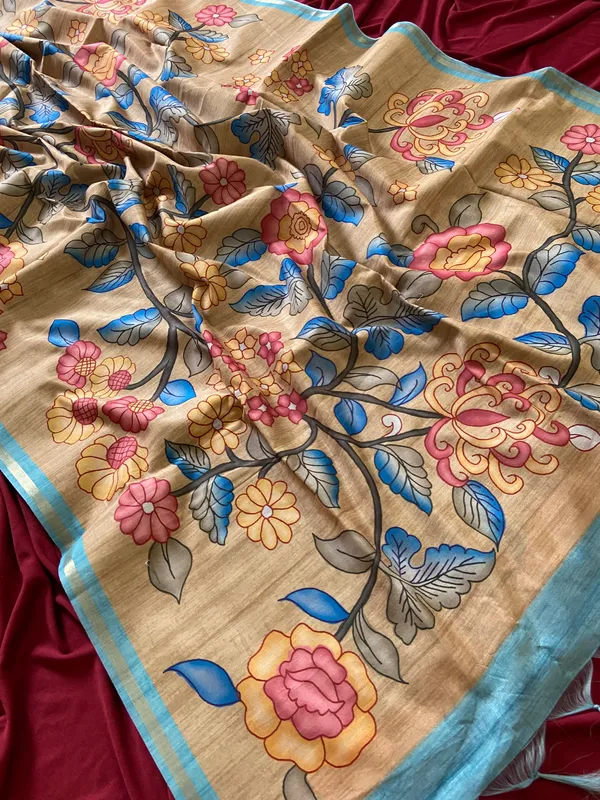 Soft_Tussar_Silk_sarees_with_Beautiful_Digital_Print_With_Attractive_Border_And_Contrast_Print_Blouse_With_Tassels