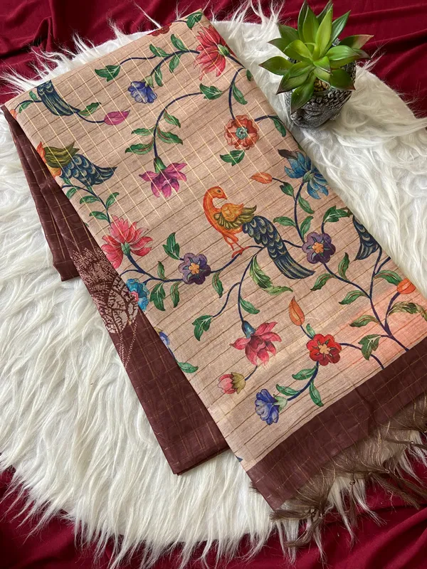 Soft_Semi_Tussar_Silk_sarees_with_Beautiful_Digital_Print_With_Attractive_Border_And_Contrast_Print_Blouse_With_Tassels
