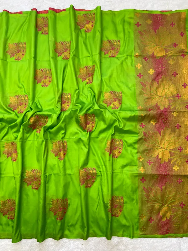 Kalyani_Parrot_Green_–_Auspicious_Wedding_Special_|_Premium_Soft_Silk_Saree_with_Weaving_Zari,_Two_Tone_Design_&_Weaving_Design_Blouse_with_Tassels