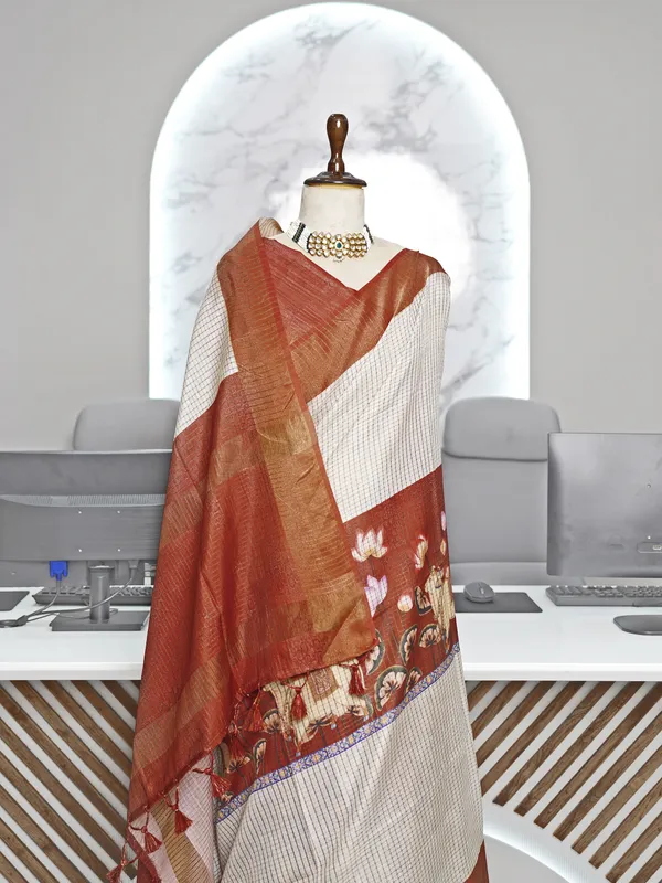 Soft_Tussar_Silk_sarees_with_Beautiful_Digital_Print_With_Attractive_Checks_Design_Saree_And_Digital_Print_Blouse_With_Tassels