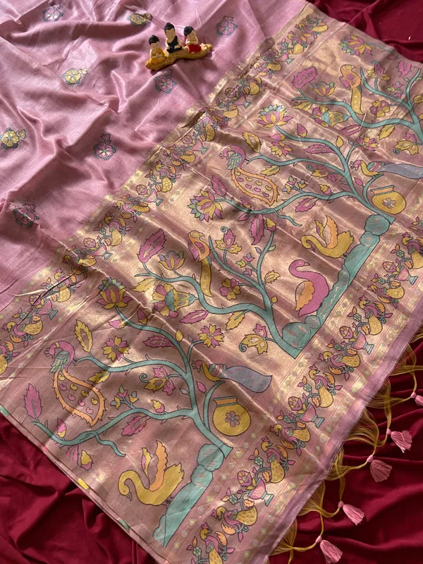 Swan_Neon_Pink_–_Swan_Motif_Wedding_Special_|_Premium_Soft_Muga_Cotton_Paithani_Saree_with_Weaving_Design_Featuring_Jungle_Theme_&_Swan_Motifs_Pallu
