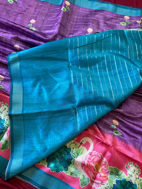 Soft_Semi_Tussar_Silk_sarees_with_Beautiful_Digital_Print_With_Attractive_Border_And_Contrast_Print_Blouse_With_Tassels