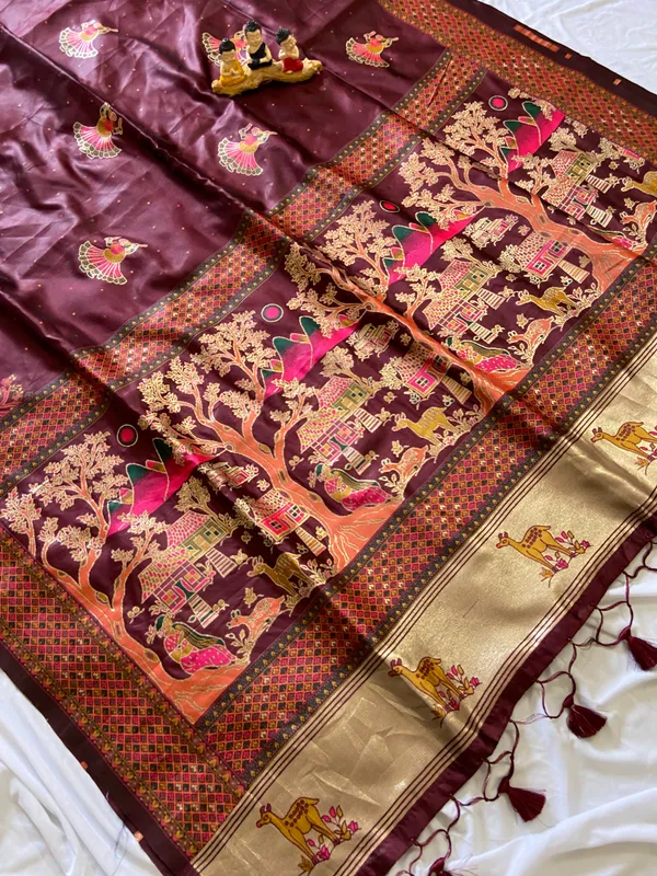 Melody_Brown_–_Melodic_Aesthetic_Edit_for_You_|_Soft_Pashmina_Silk_Saree_with_Woven_Zari_Work,_Pashmina_Design_Saree_&_Running_Blouse_with_Tassels