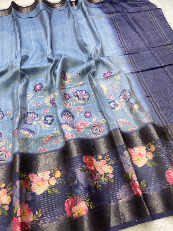 Soft_Maheshwari_Tissue_Silk_sarees_with_Beautiful_Digital_Print_With_Attractive_Border_&_Rich_Pallu_With_Sequence_And_Contrast_Print_Blouse_With_Tassels