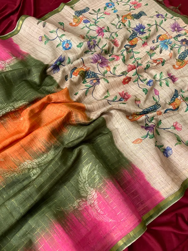 Soft_Semi_Tussar_Silk_sarees_with_Beautiful_Digital_Print_With_Attractive_Border_And_Contrast_Print_Blouse_With_Tassels