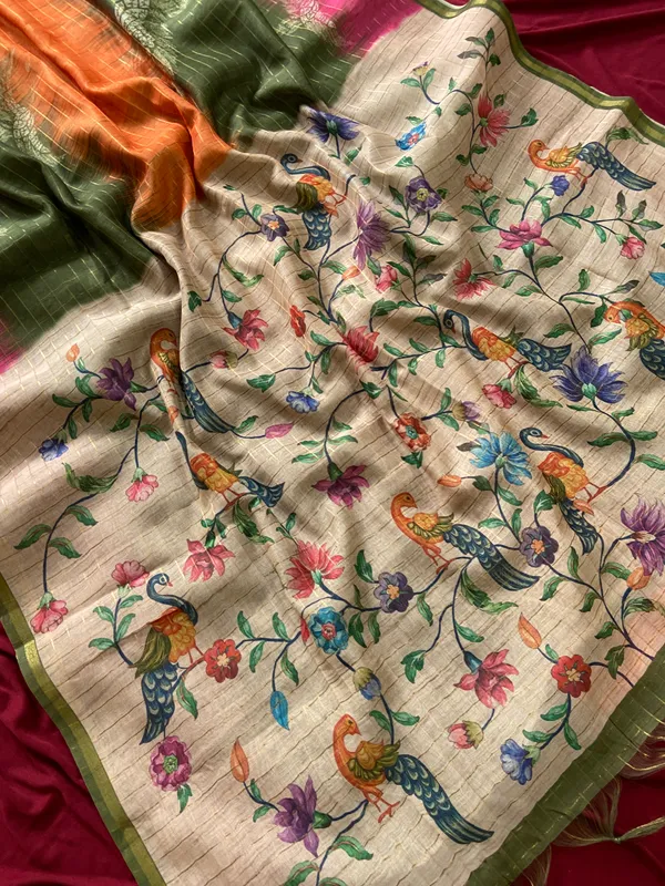 Soft_Semi_Tussar_Silk_sarees_with_Beautiful_Digital_Print_With_Attractive_Border_And_Contrast_Print_Blouse_With_Tassels