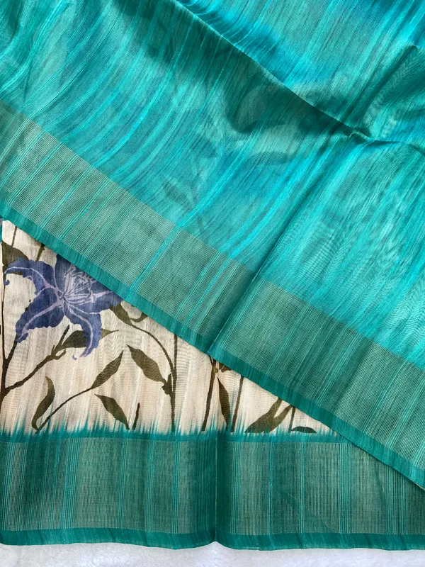 Soft_Tussar_Silk_sarees_with_Beautiful_Digital_Print_With_Attractive_Border_And_Contrast_Print_Blouse_With_Tassels