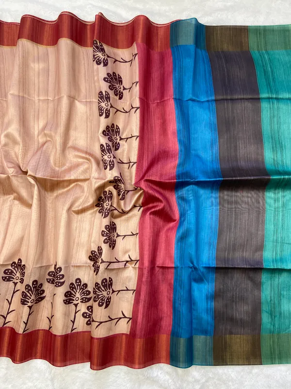 Ziana_Red_–_Diwali_Special_|_Soft_Tussar_Silk_Saree_with_Print,_Border_&_Contrast_Print_Blouse_with_Tassels