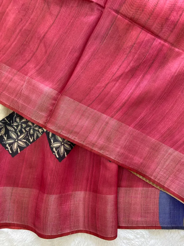 Tanya_Blue_&_Pink_–_Festive_Season_Special_|_Soft_Tussar_Silk_Saree_with_Print,_Border_&_Contrast_Print_Blouse_with_Tassels
