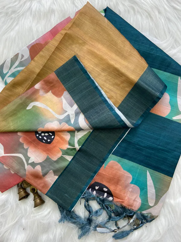 Vaishnavi_Rama_Green_–_Navratri_Special_|_Soft_Tussar_Silk_Saree_with_Print,_Border_&_Contrast_Print_Blouse_with_Tassels