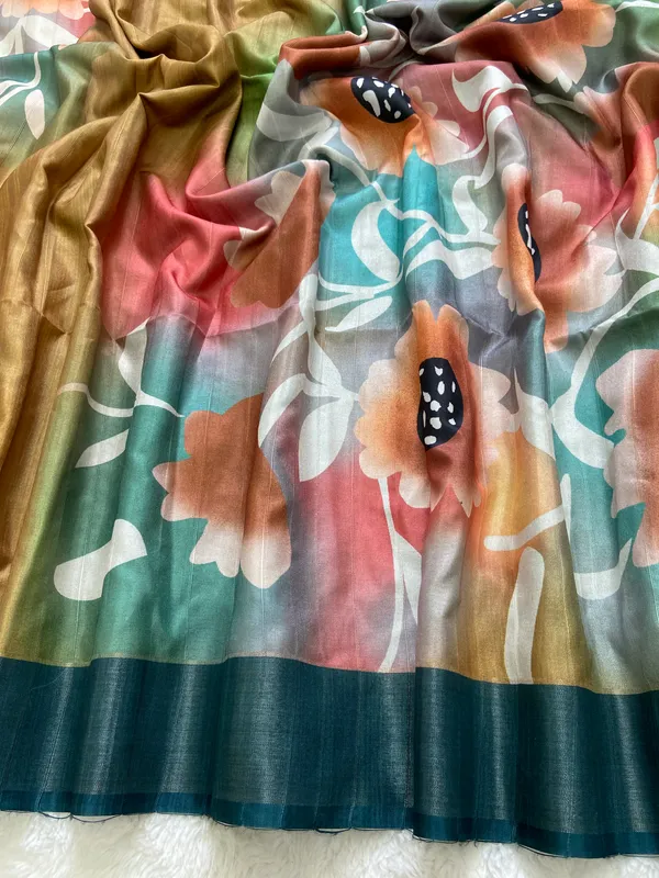 Vaishnavi_Rama_Green_–_Navratri_Special_|_Soft_Tussar_Silk_Saree_with_Print,_Border_&_Contrast_Print_Blouse_with_Tassels