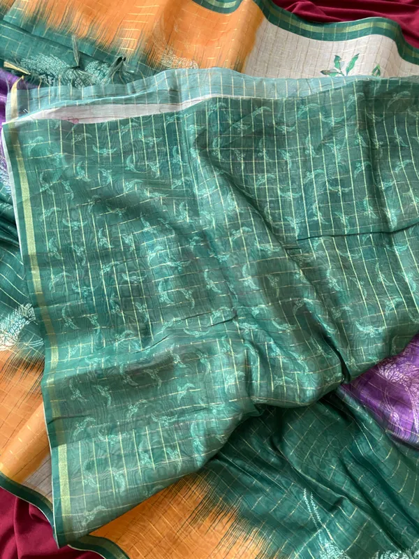 Soft_Semi_Tussar_Silk_sarees_with_Beautiful_Digital_Print_With_Attractive_Border_And_Contrast_Print_Blouse_With_Tassels