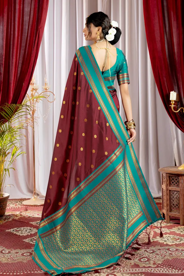 Narayana_Pattu_Narayanpet_Silk_sarees_with_Beautiful_Booti_in_Contrast_Rama-Maroon_Shades_With_Attractive_Weaving_Gold_Zari_Design_And_Contrast_Blouse_With_Tassels