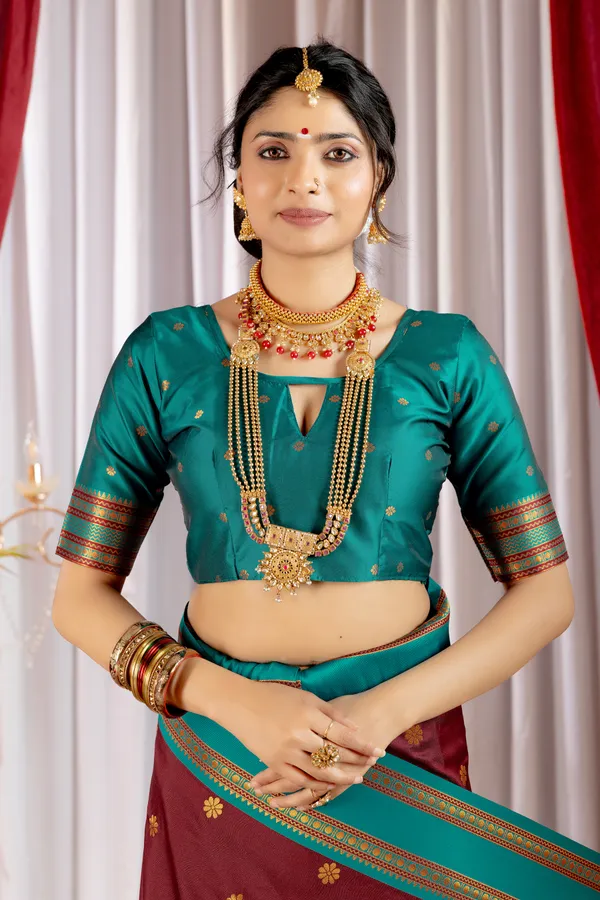 Narayana_Pattu_Narayanpet_Silk_sarees_with_Beautiful_Booti_in_Contrast_Rama-Maroon_Shades_With_Attractive_Weaving_Gold_Zari_Design_And_Contrast_Blouse_With_Tassels