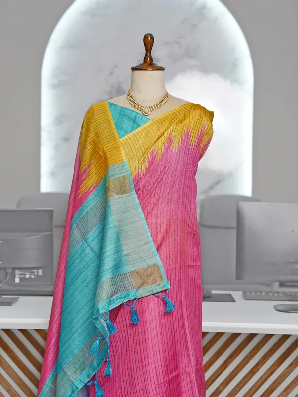 Soft_Tussar_Silk_sarees_with_Beautiful_Digital_Print_With_Attractive_Checks_Design_Saree_And_Digital_Print_Blouse_With_Tassels