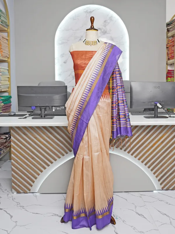 Soft_Tussar_Silk_sarees_with_Beautiful_Digital_Print_With_Attractive_Border_And_Contrast_Print_Blouse_With_Tassels