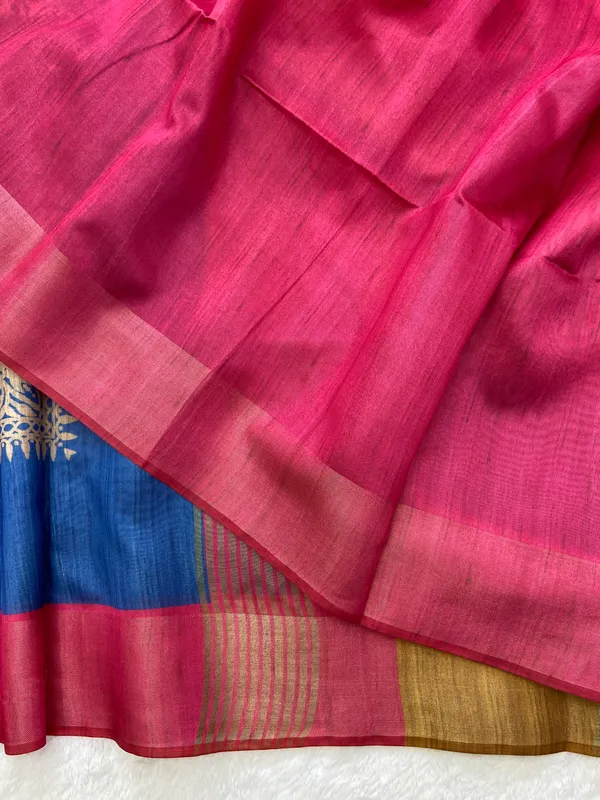 Bhanumati_Pink_–_Navratri_Special_|_Soft_Tussar_Silk_Saree_with_Print,_Border_&_Contrast_Print_Blouse_with_Tassels