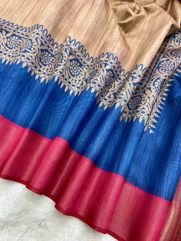 Bhanumati_Pink_–_Navratri_Special_|_Soft_Tussar_Silk_Saree_with_Print,_Border_&_Contrast_Print_Blouse_with_Tassels