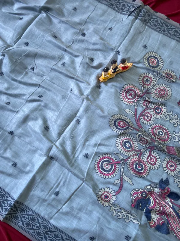 Premium_Soft_Muga_Cotton_sarees_with_Beautiful_Colourfull_3D_Woven_Design_Pallu_With_Attractive_All_Over_Resham_Weaving_Butti_Design_With_Resham_Weaving_Border_And_Running_Blouse_With_Fancy_Tassels