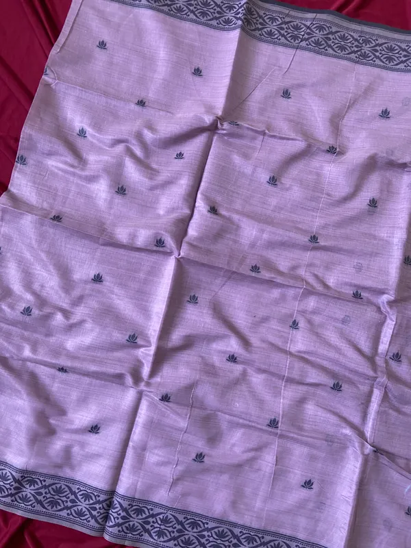 Premium_Soft_Muga_Cotton_sarees_with_Beautiful_Colourfull_3D_Woven_Design_Pallu_With_Attractive_All_Over_Resham_Weaving_Butti_Design_With_Resham_Weaving_Border_And_Running_Blouse_With_Fancy_Tassels