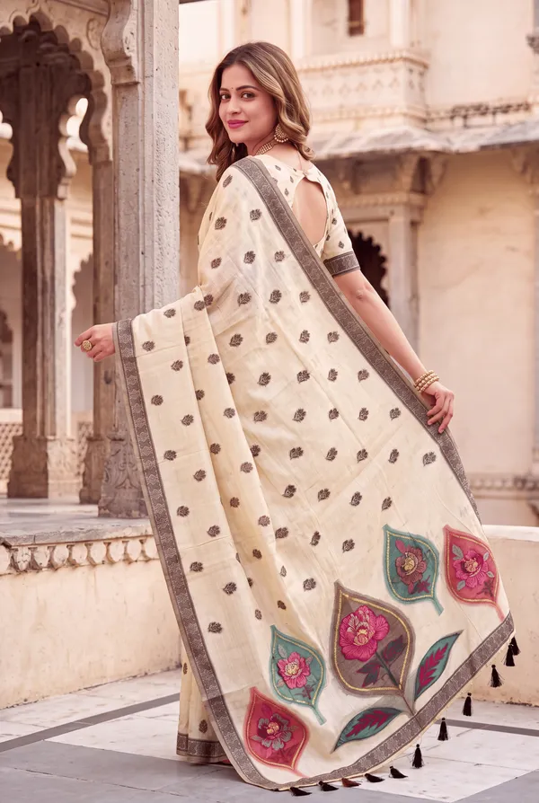 Divyanshi_Cream_–_Divine_Wedding_Special_|_Premium_Soft_Muga_Cotton_Saree_with_Colourful_Digital_Weaving_Work_Pallu,_Resham_Weaving_Border