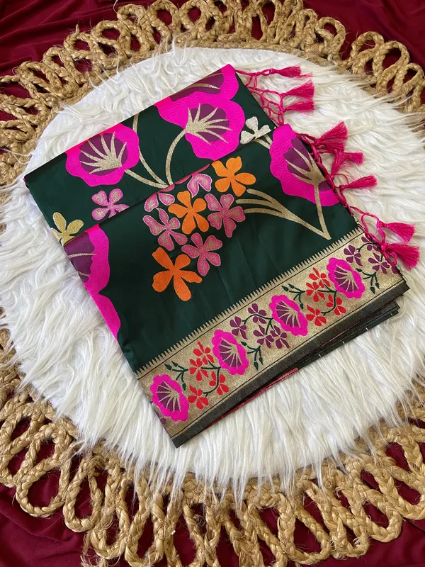 Premium_Soft_Silk_sarees_with_Beautiful_Pallu_Weaving_Zari_With_Attractive_Flower_Design_And_Weaving_Design_Blouse_With_Tassels