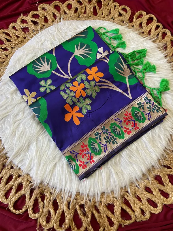 Premium_Soft_Silk_sarees_with_Beautiful_Pallu_Weaving_Zari_With_Attractive_Flower_Design_And_Weaving_Design_Blouse_With_Tassels