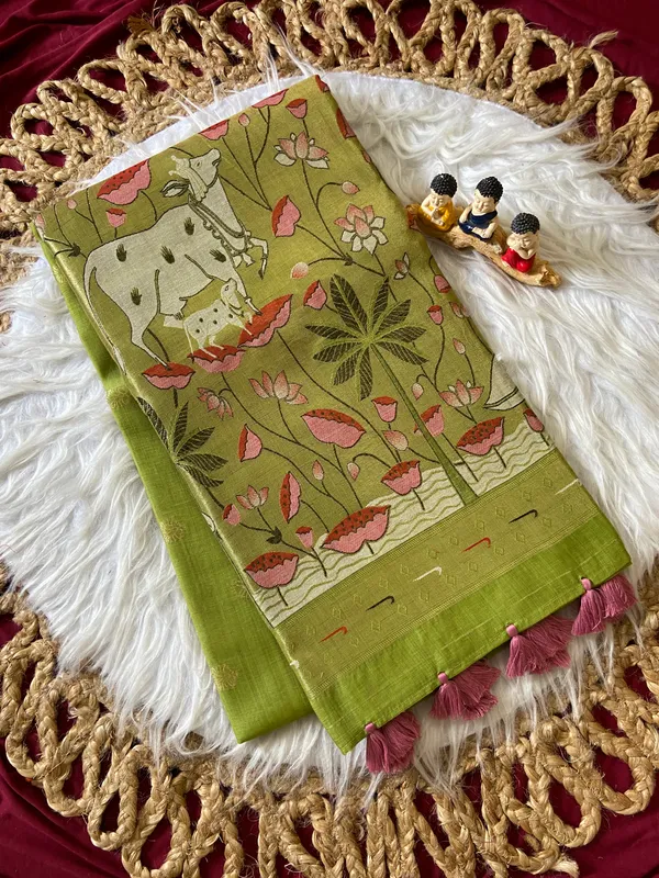 Pallavi_Green_–_Cow_Pallu_Wedding_Special_|_Premium_Soft_Muga_Cotton_Paithani_Saree_with_Colourful_3D_Woven_Cow_Design_Pallu