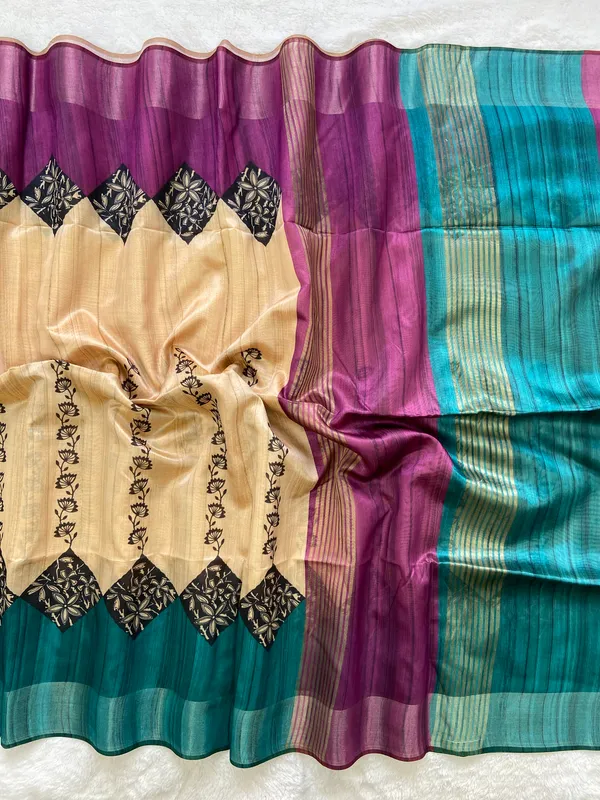 Tanya_Pink_&_Rama_Green_–_Festive_Season_Special_|_Soft_Tussar_Silk_Saree_with_Print,_Border_&_Contrast_Print_Blouse_with_Tassels