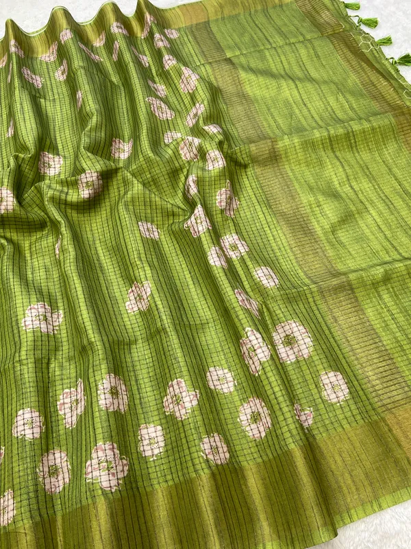 Geetika_Green_–_Melodic_Aesthetic_Edit_for_You_|_Soft_Tussar_Silk_Saree_with_Digital_Print,_Checks_Design_Saree_&_Digital_Print_Blouse_with_Tassels