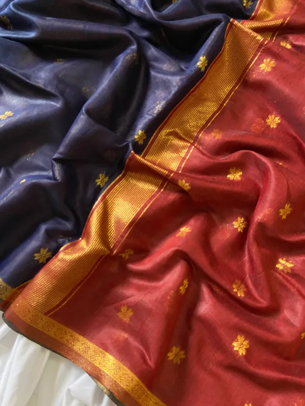Jasleen_Red_&_Blue_–_Wedding_Special_|_Original_Maheswari_Cotton_Silk_Saree_with_Kanchipuram_Rich_Gold-Toned_Woven_Butti_Zari_Work,_Zari_Border